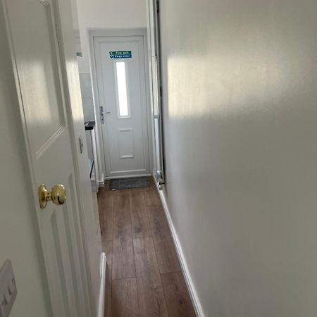 Cosy Studio Apartment, Flat In London تشيسلهورست المظهر الخارجي الصورة